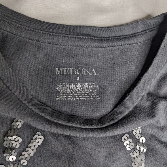 Merona Embellished T-shirt Small - Picture 7 of 9